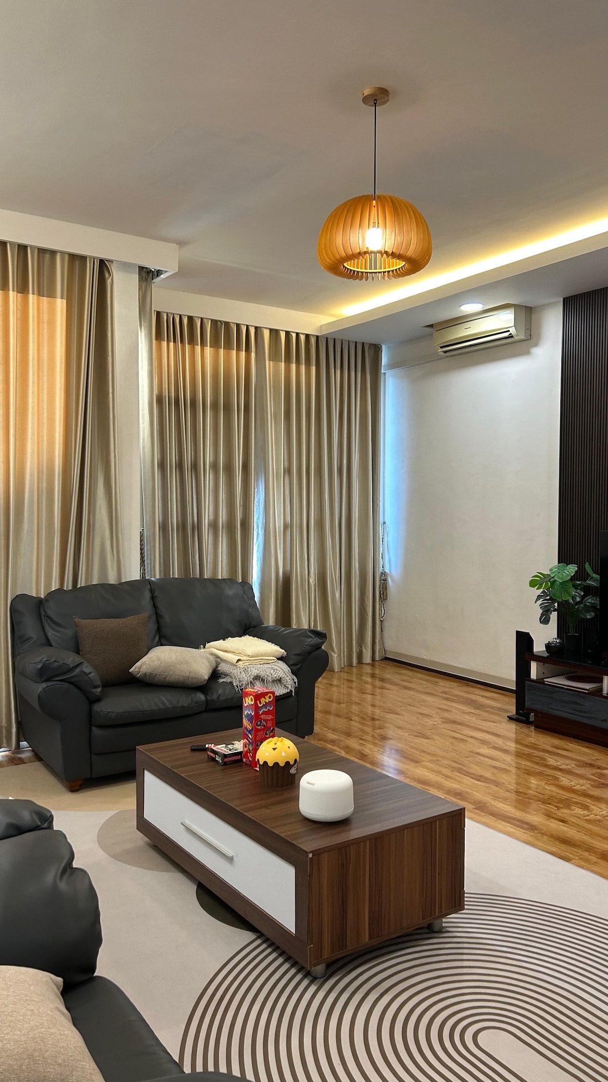 Relax & Chill 4BR Terrace House