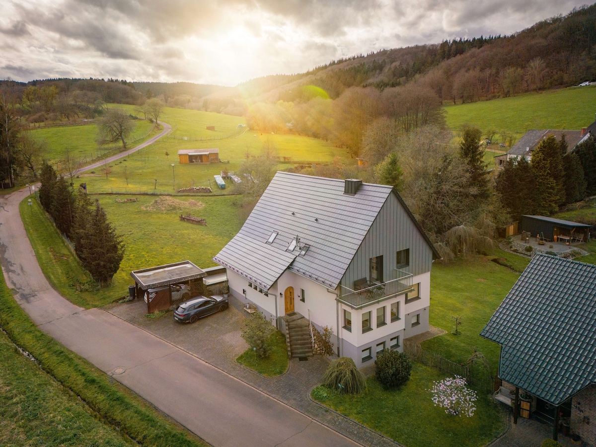 Haus Meerten in Neroth am Eifelsteig