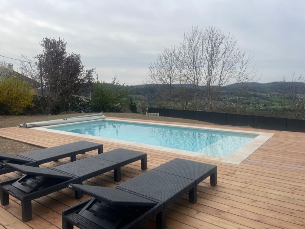 Villa piscine calme près Annecy