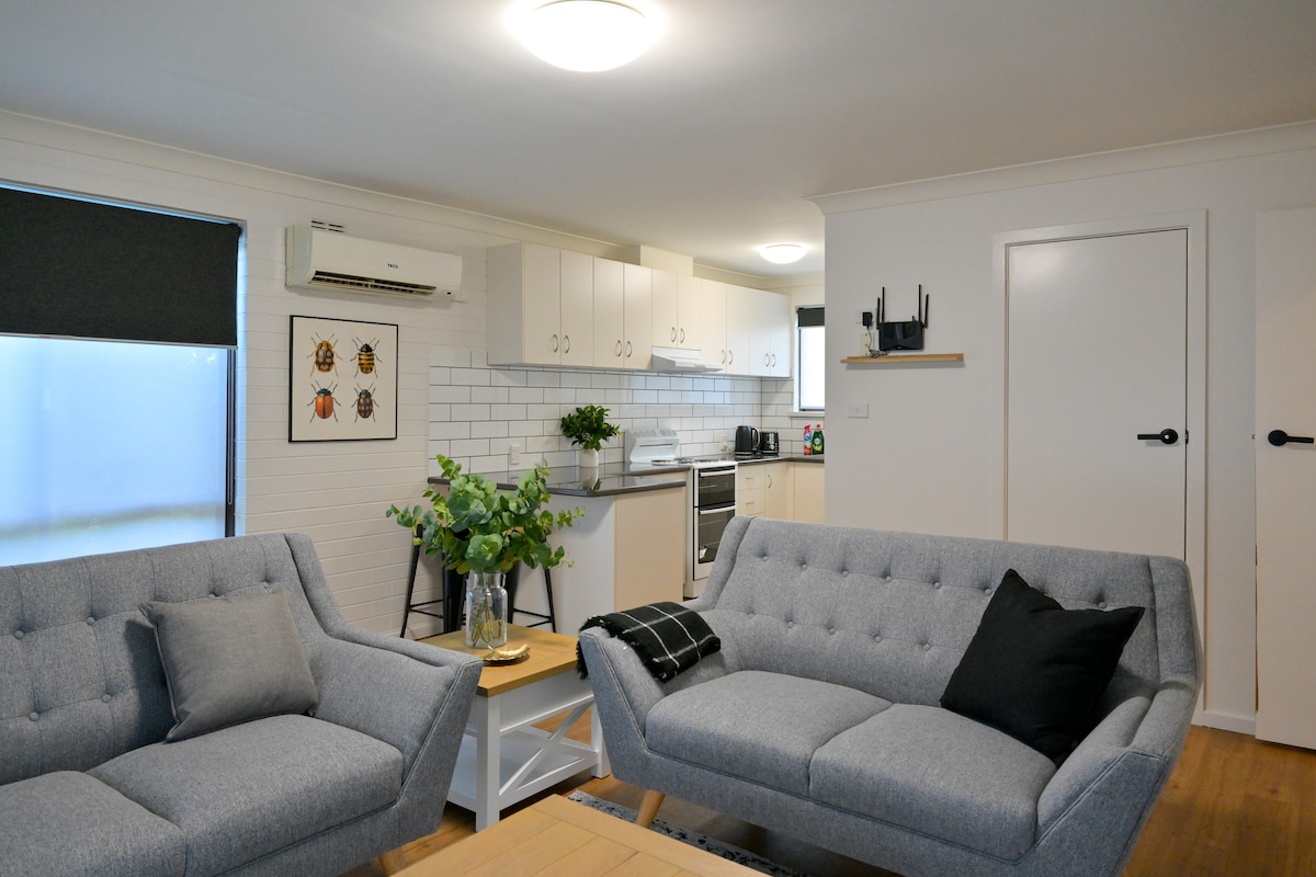 Central Wagga Apartment