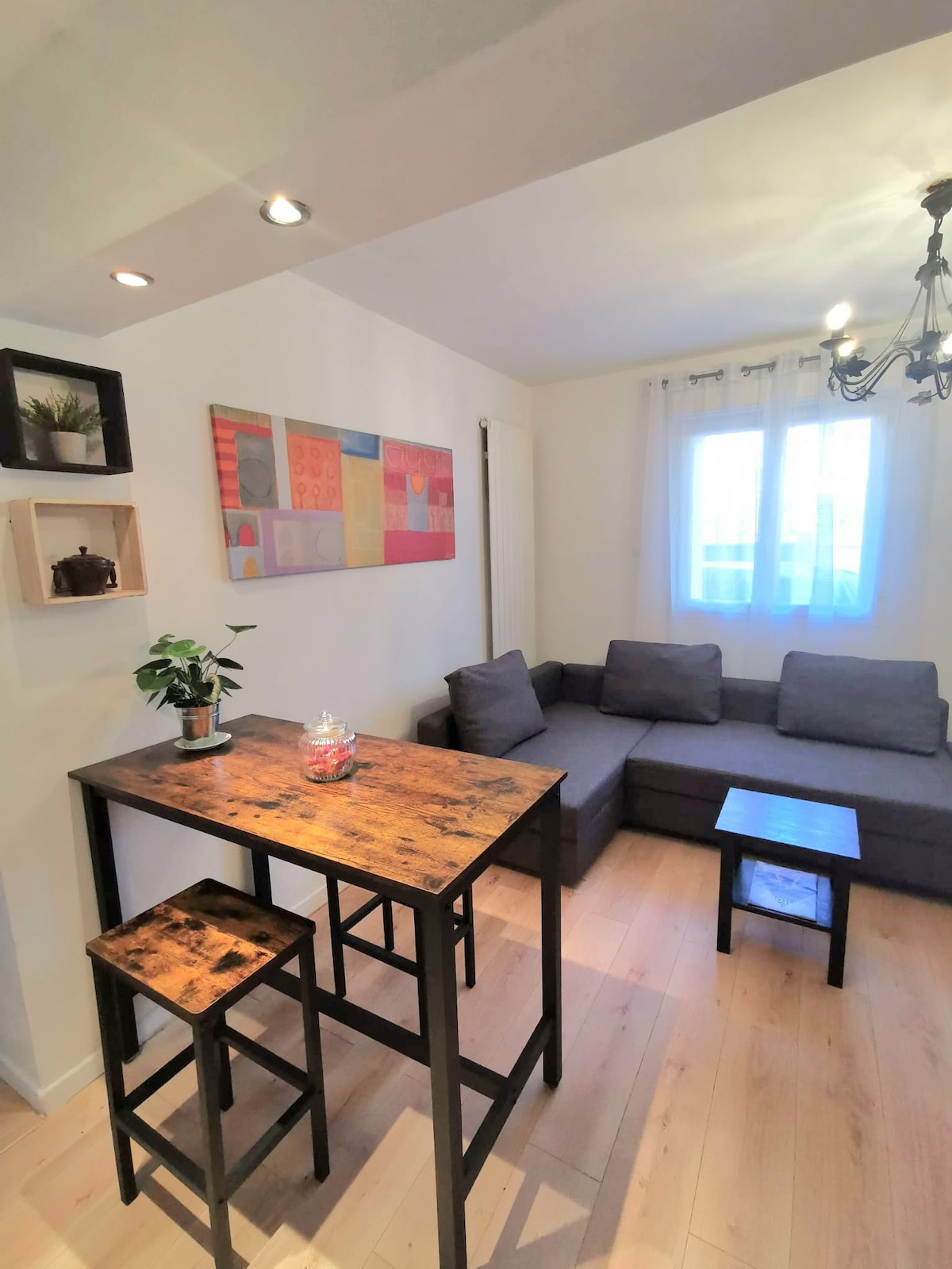 Cute apartment near Paris, Orly, Roissy CDG, TGV