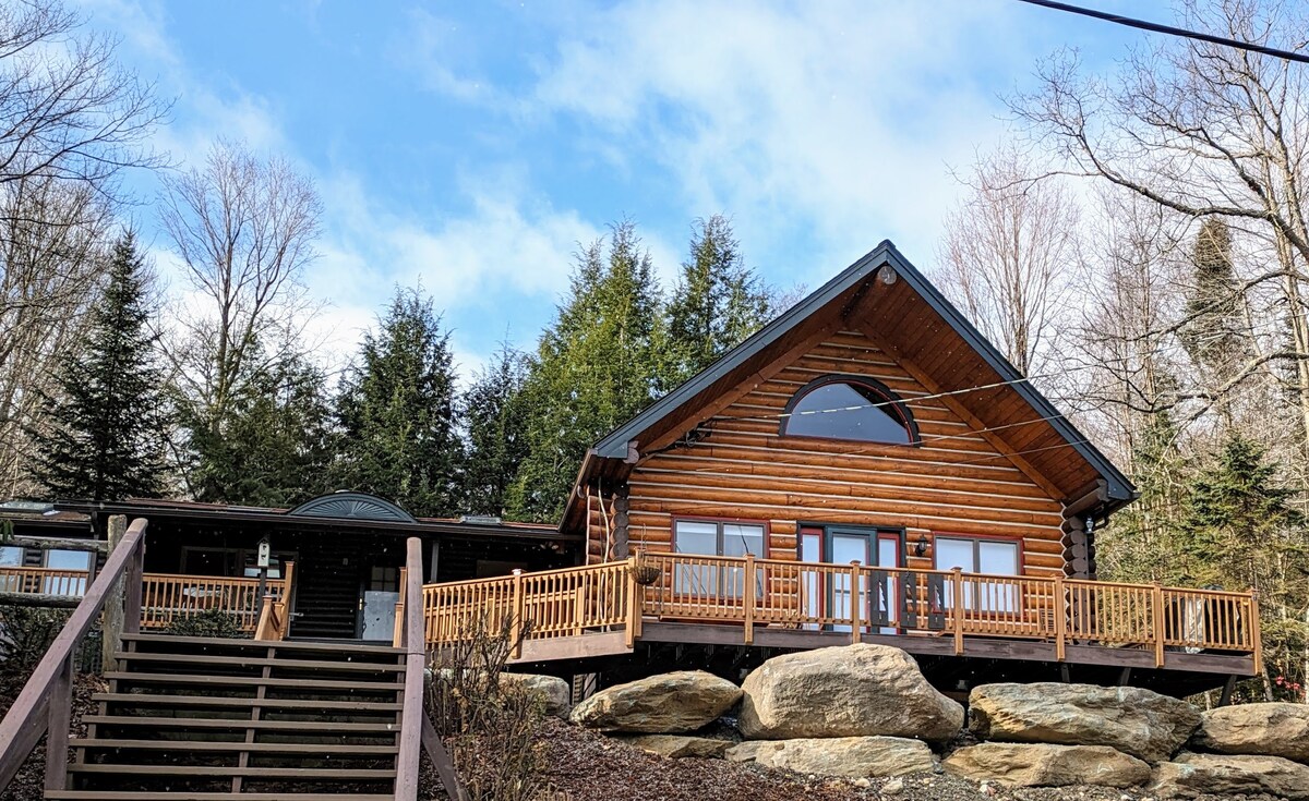 Authentic Log Home: Kismet Cabin