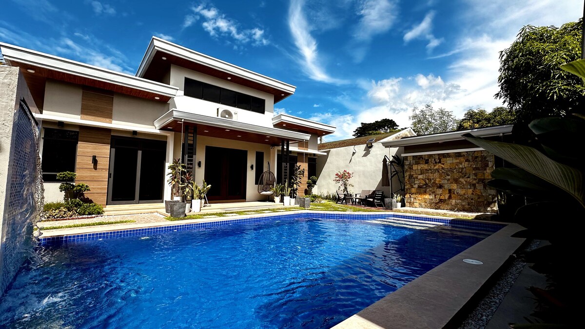 Casa Maribel: Elegant & Exclusive Villa with Pool