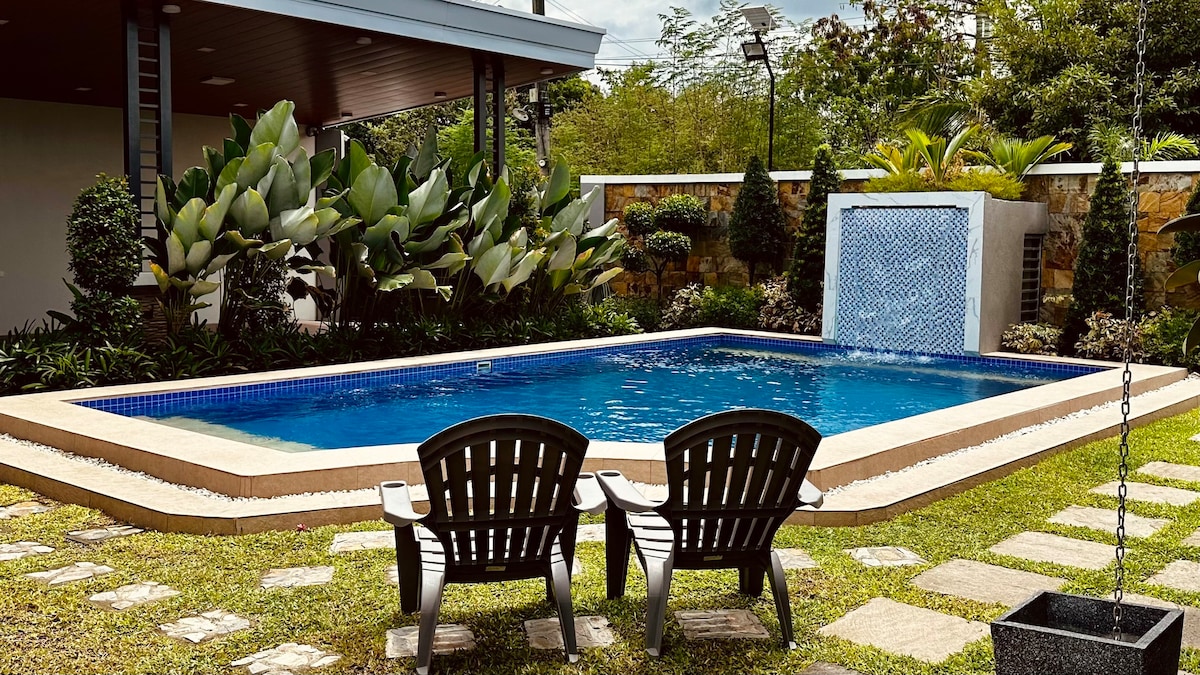 Casa Maribel: Elegant & Exclusive Villa with Pool
