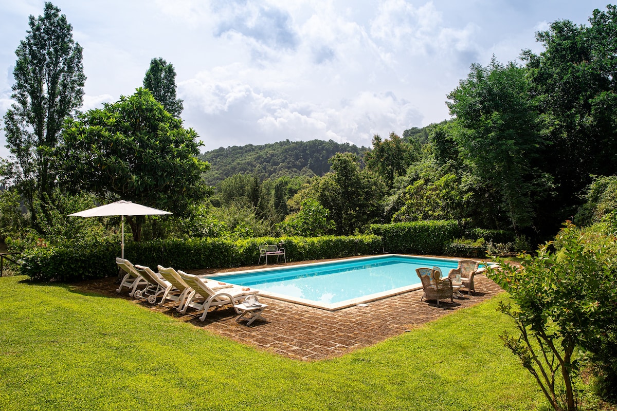 Villa Letizia with pool - 10 min drive to Orvieto