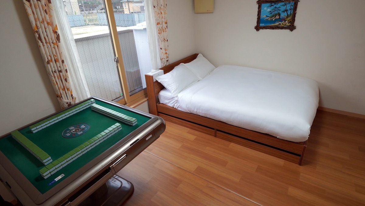 东贺旅馆整栋出租，2LDK/80㎡，最多可容纳6人，位于东京/秋叶原/六本木，无需换乘。