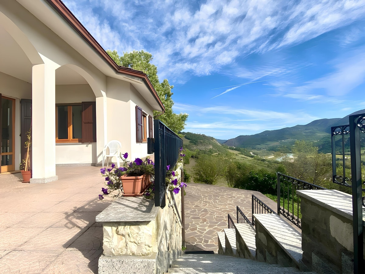 House of the Woods: breathtaking Val Trebbia view