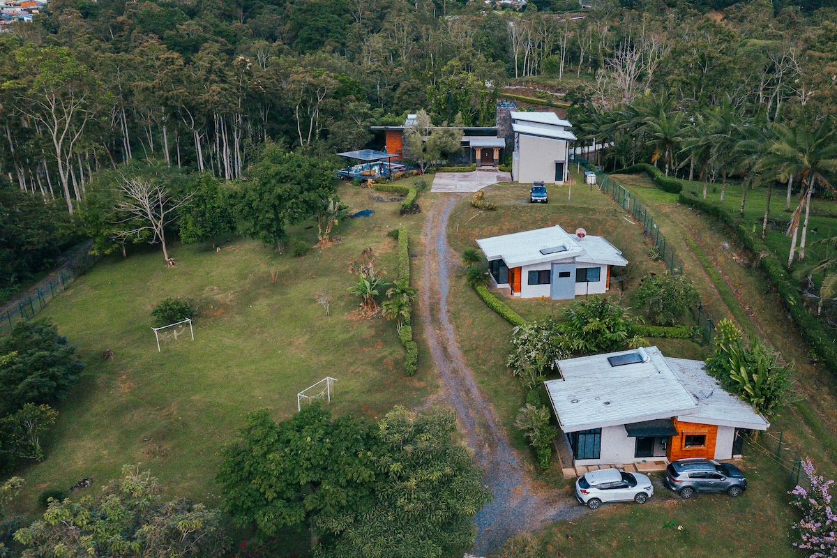 Modern cottage close to volcano-hiking-kayaking