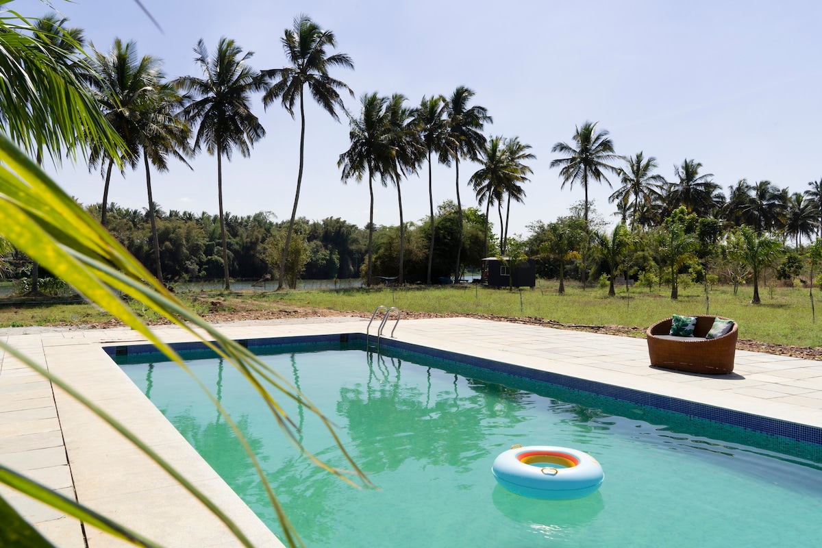 Kabini River side cabin