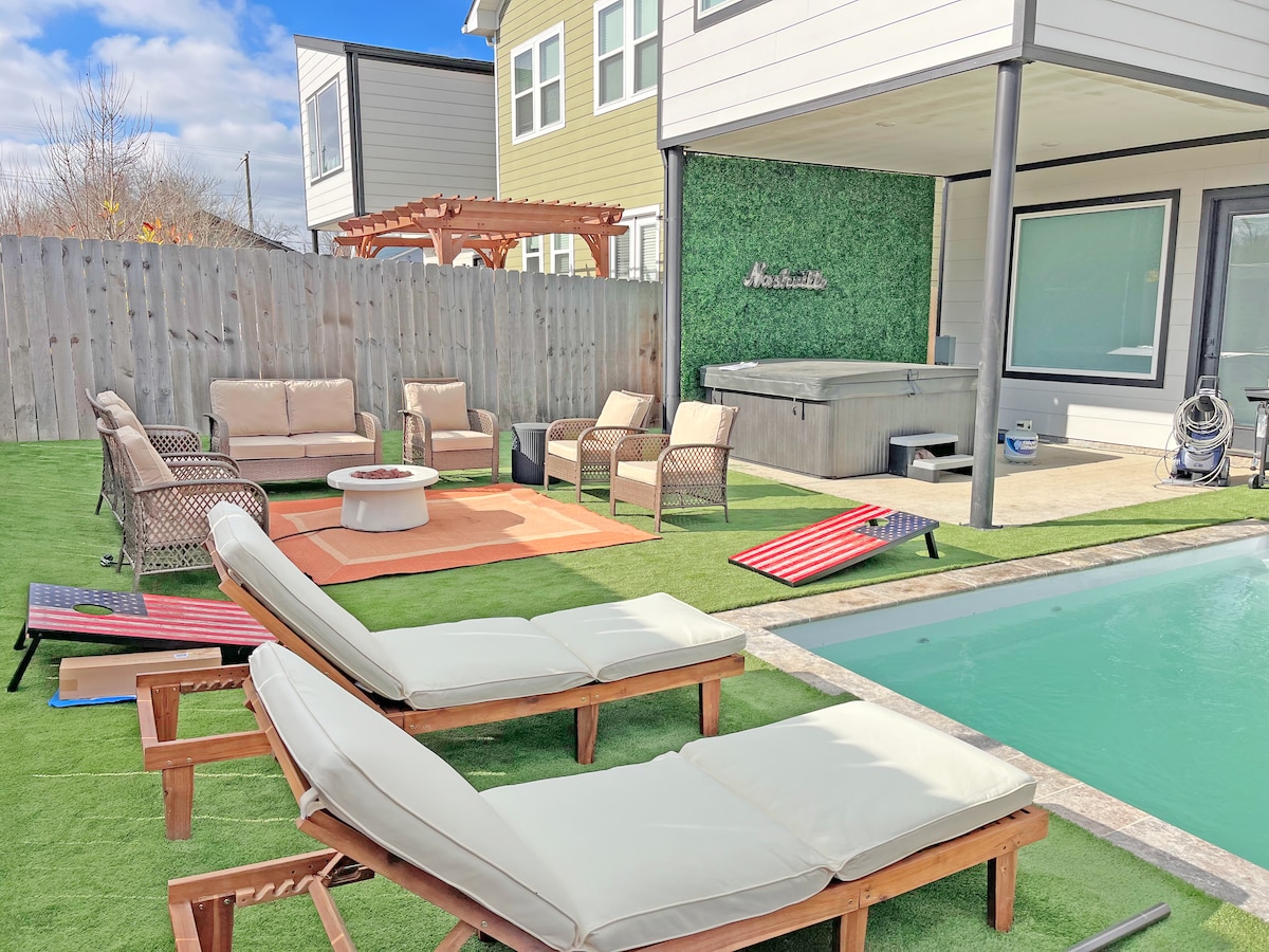 Private Heated Pool, Hot Tub-Minutes From Broadway