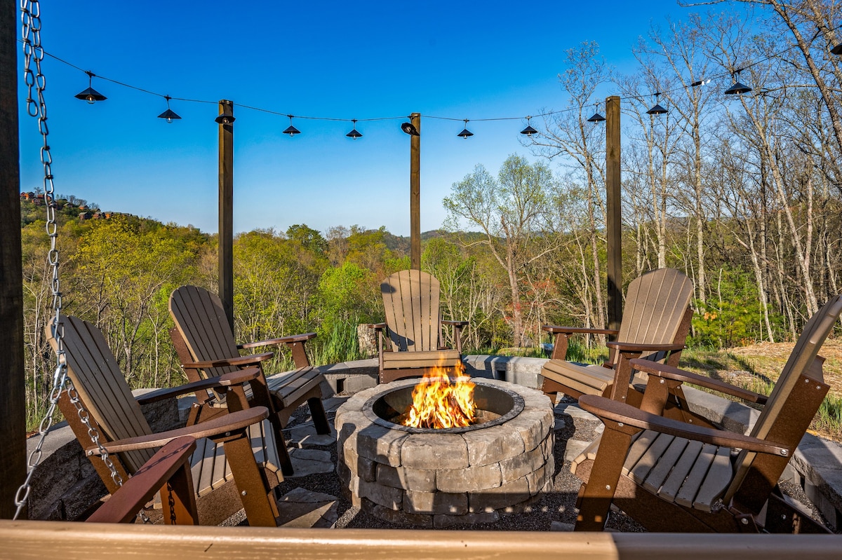 Indoor Pool/Theater Rm/Mtn views/Hot Tub/Grill