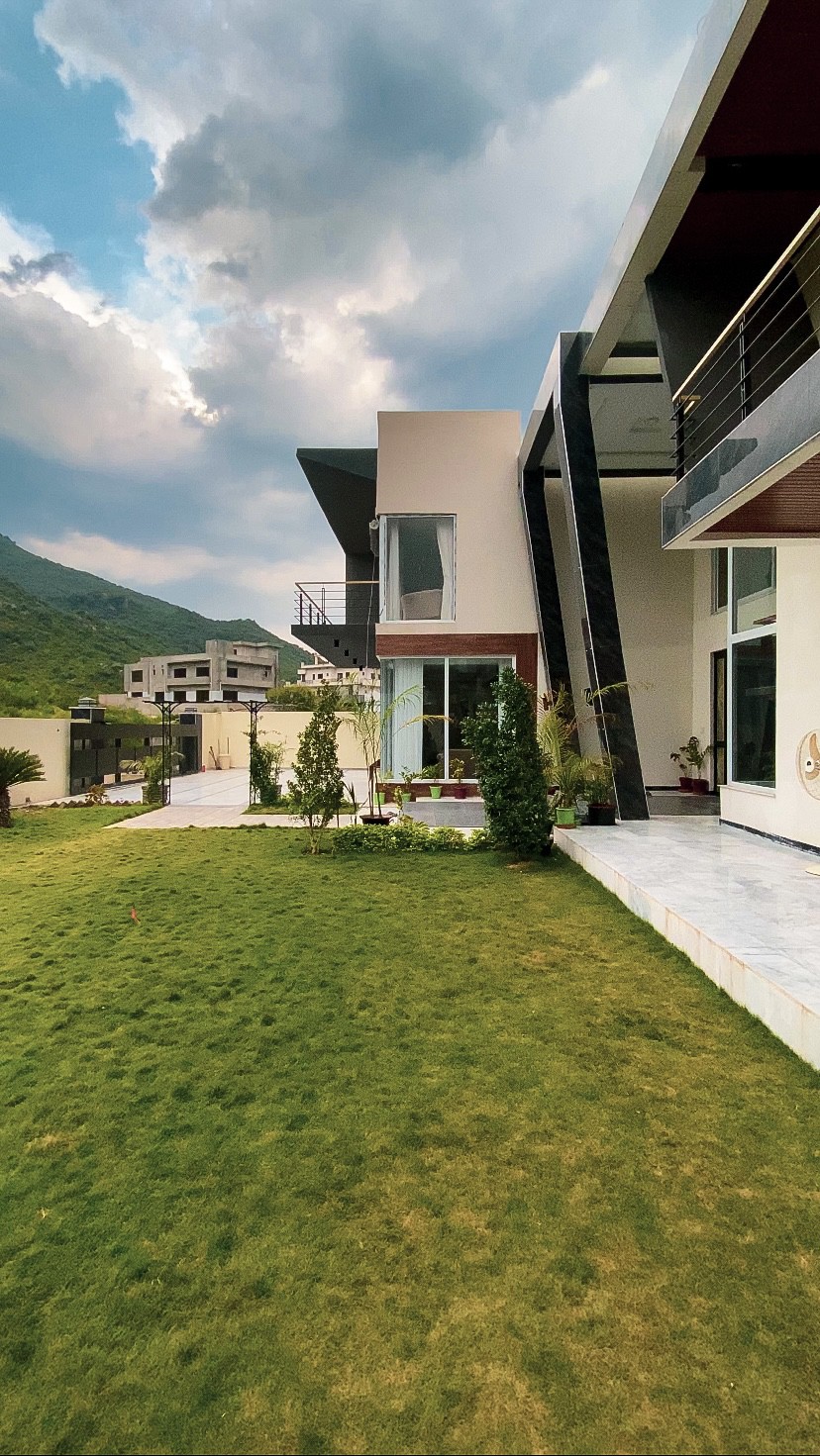 Luxury Villa | City Central | Margalla Hills