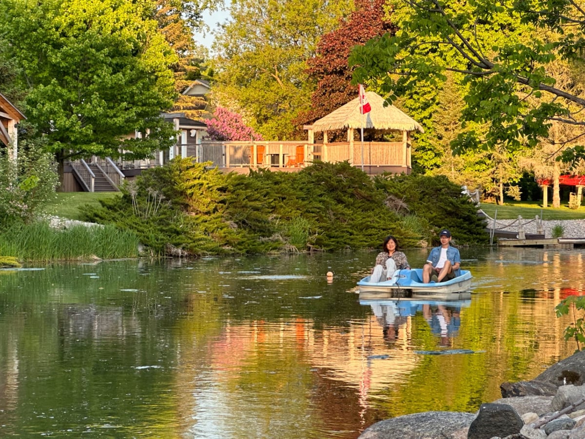 CozyCotts：湖畔度假屋，垂钓划船，欣赏田园风光和Lake Simcoe美景，距多伦多45分钟