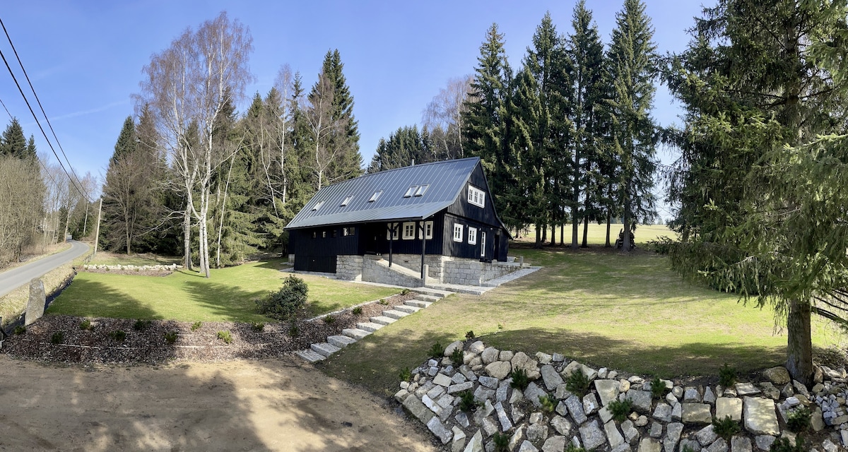 Izerina Cottage