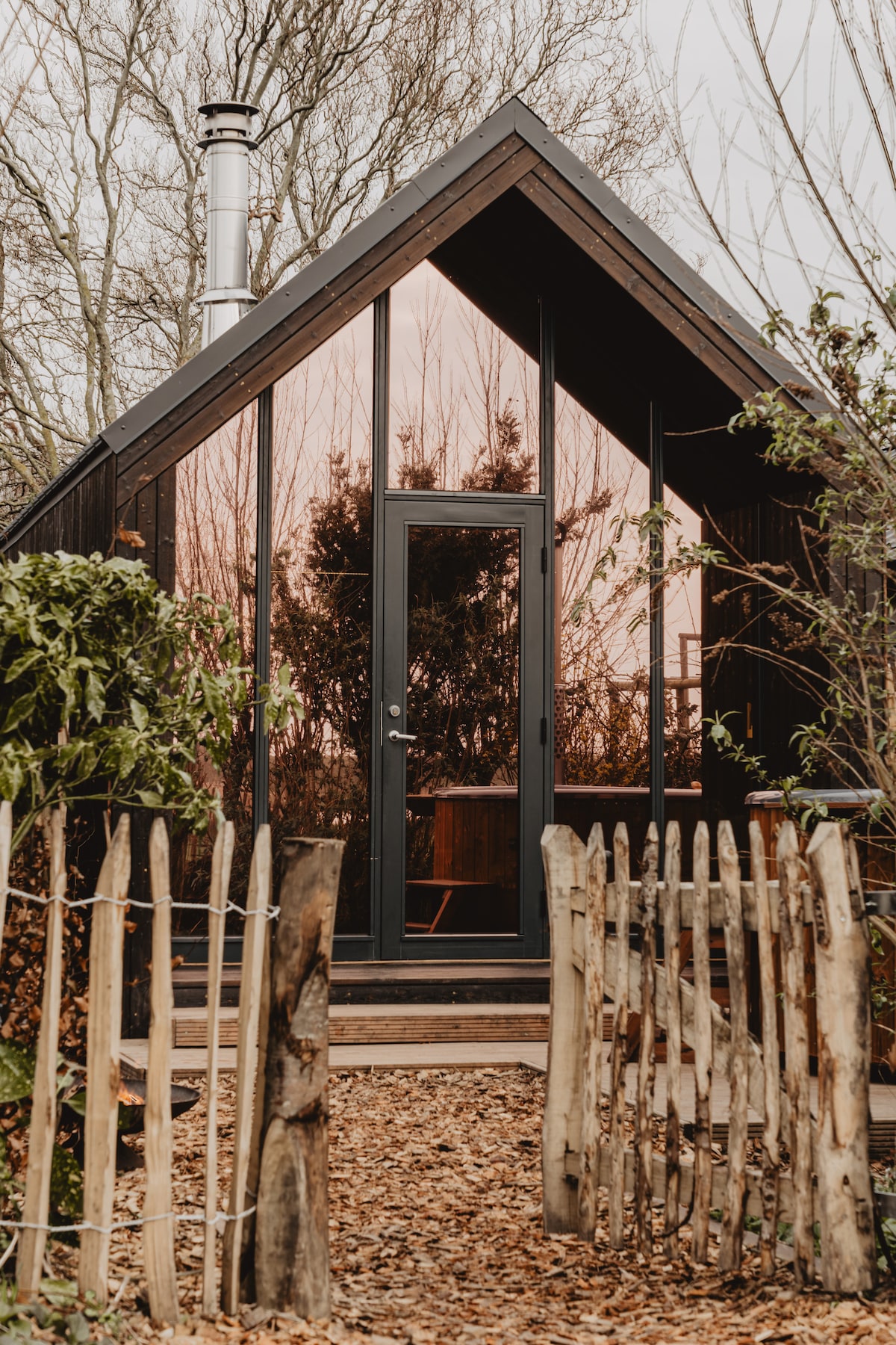 Unieke luxe loft met hottub in de natuur | Haarlem