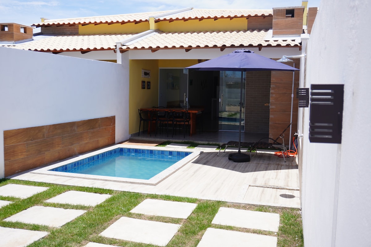 2 suites, com ar e piscina- Estrela do Mar IV