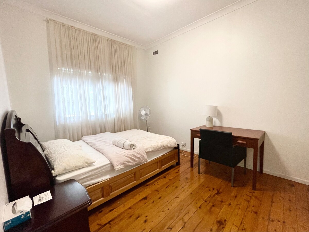 Room in Eastlakes: Near Sydney Airport, City& UNSW