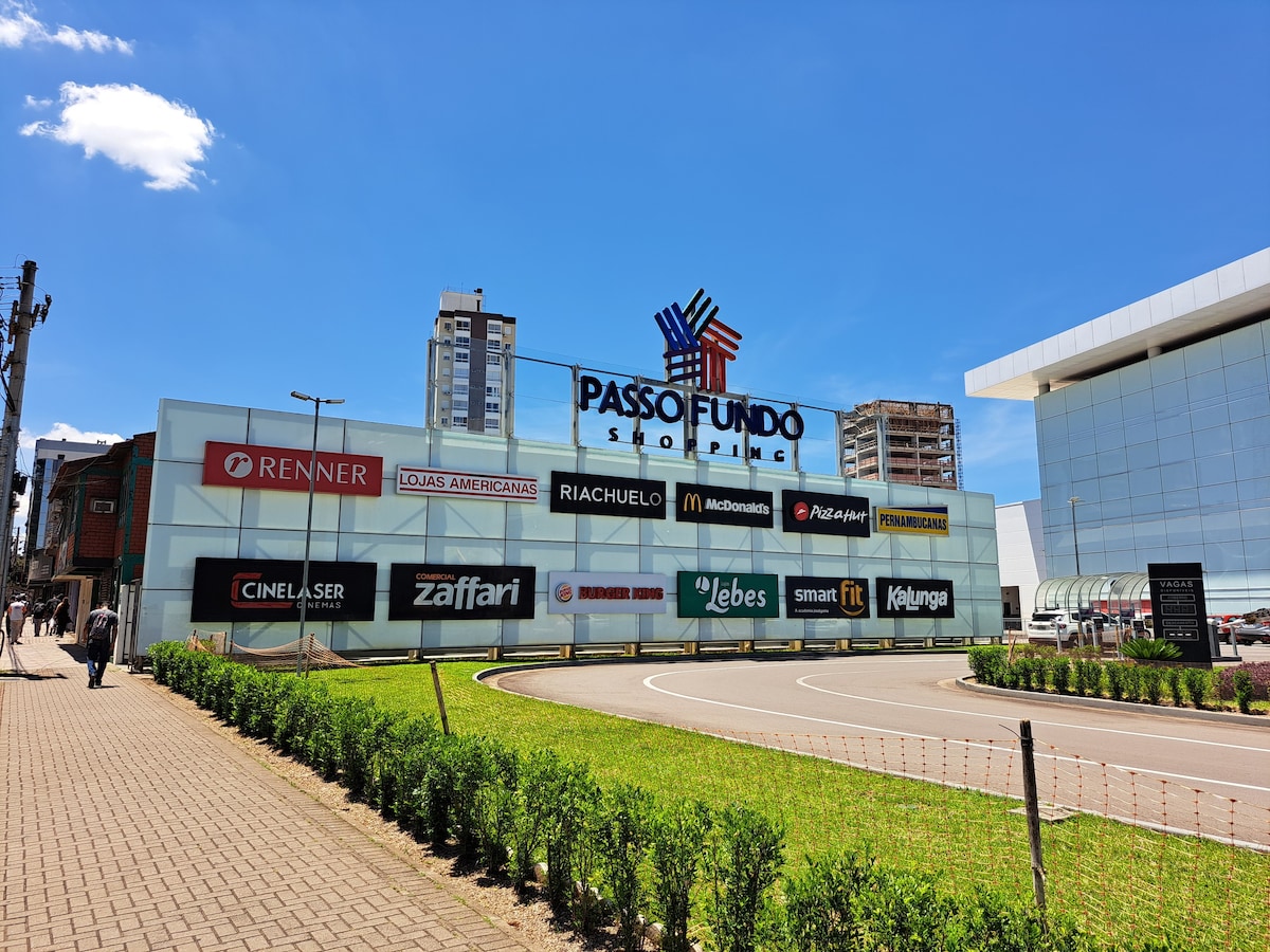 Apto em frente Shopping Passo Fundo c/ garagem