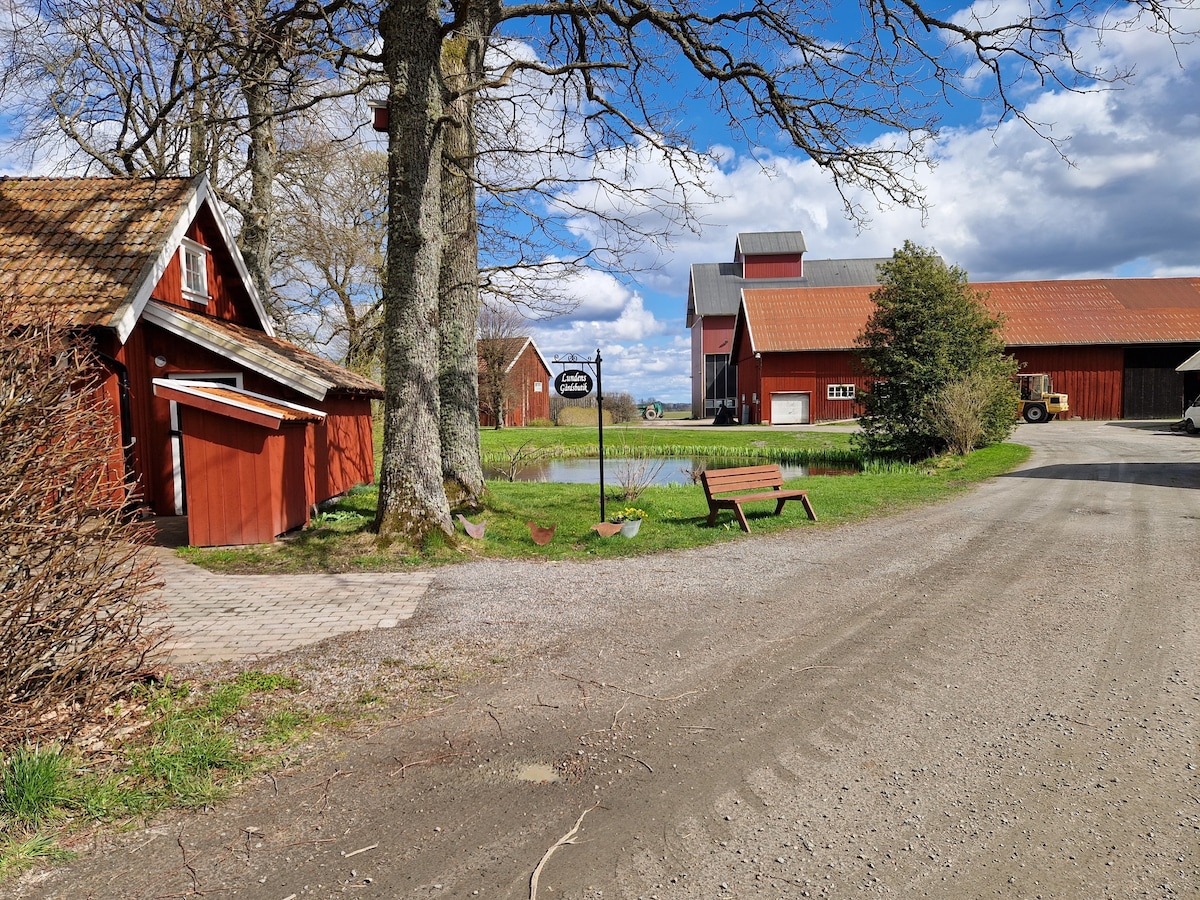 Hus strax utanför Trollhättan