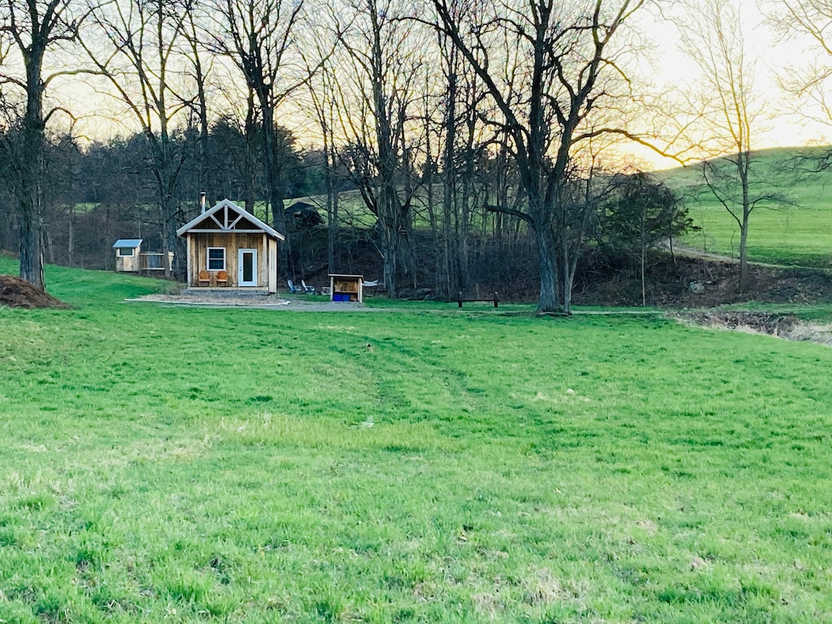 Corn Crib at Graceful Acres Farmstay