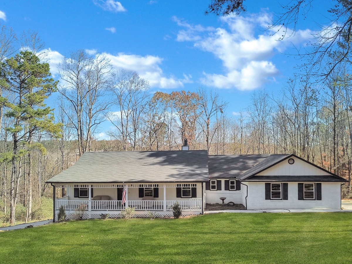 Cozy Home In Dacula!