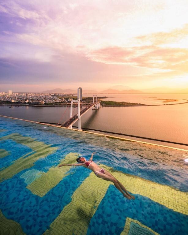 Golden Bay with Infinity Pool