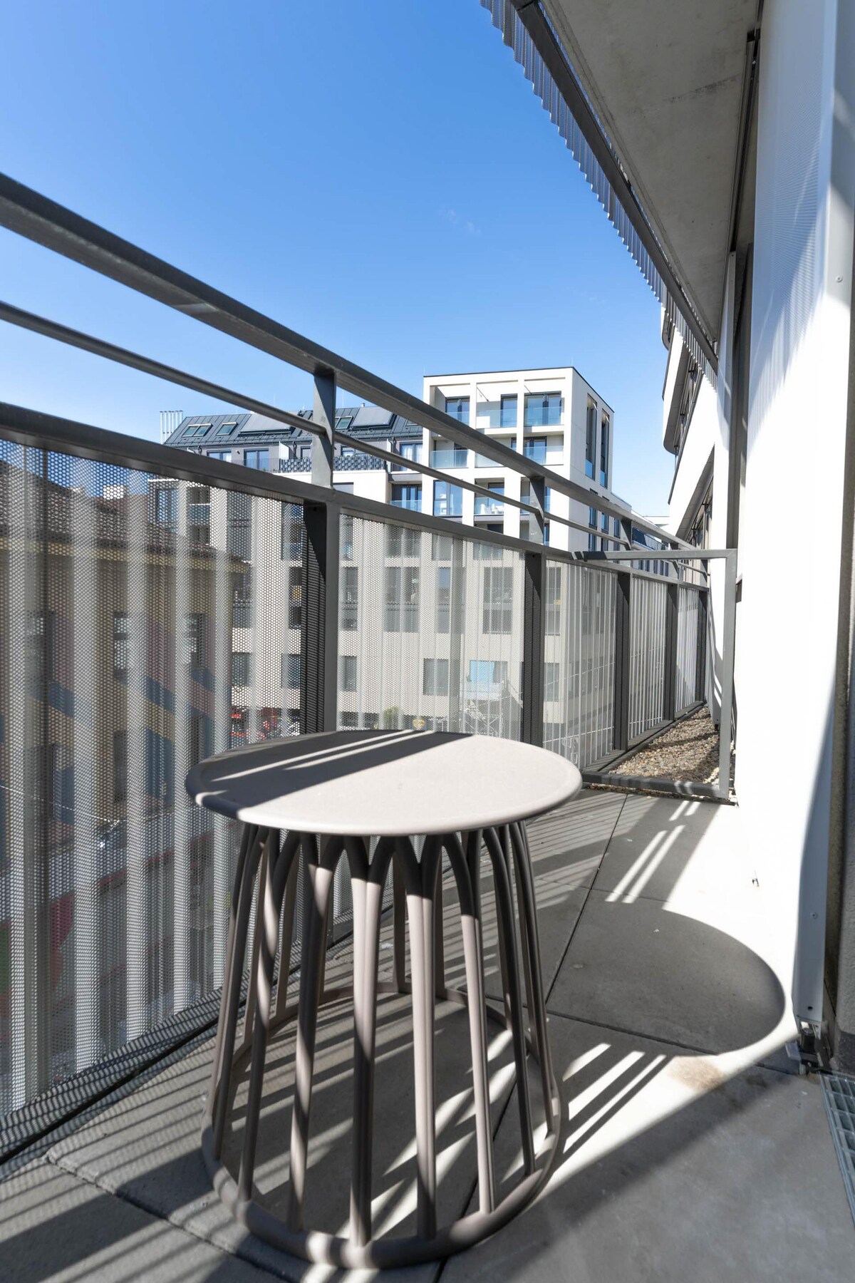Vienna Favoritenstr | Suite +Sofa Bed & Balcony LT