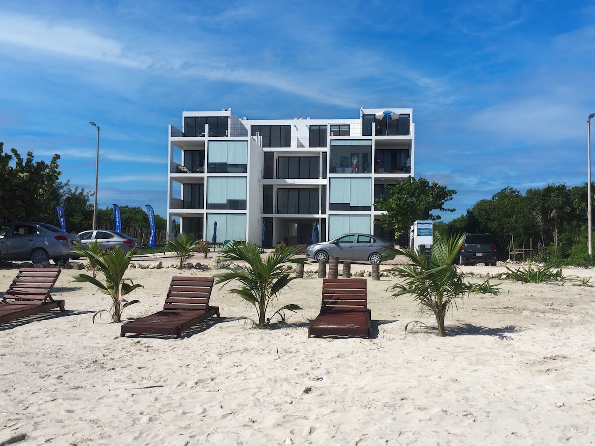 Estudio frente a la playa