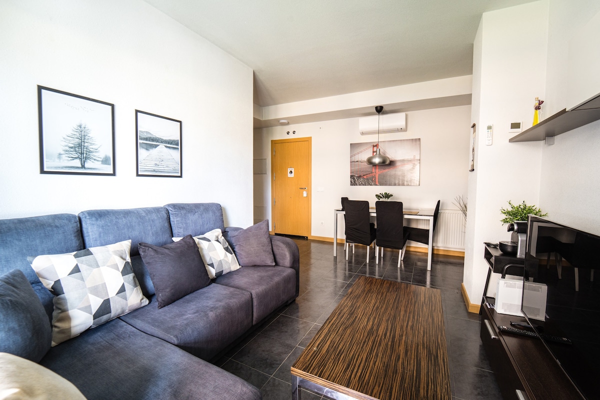 Comfortable apartment in Tres Cantos by beBalmy