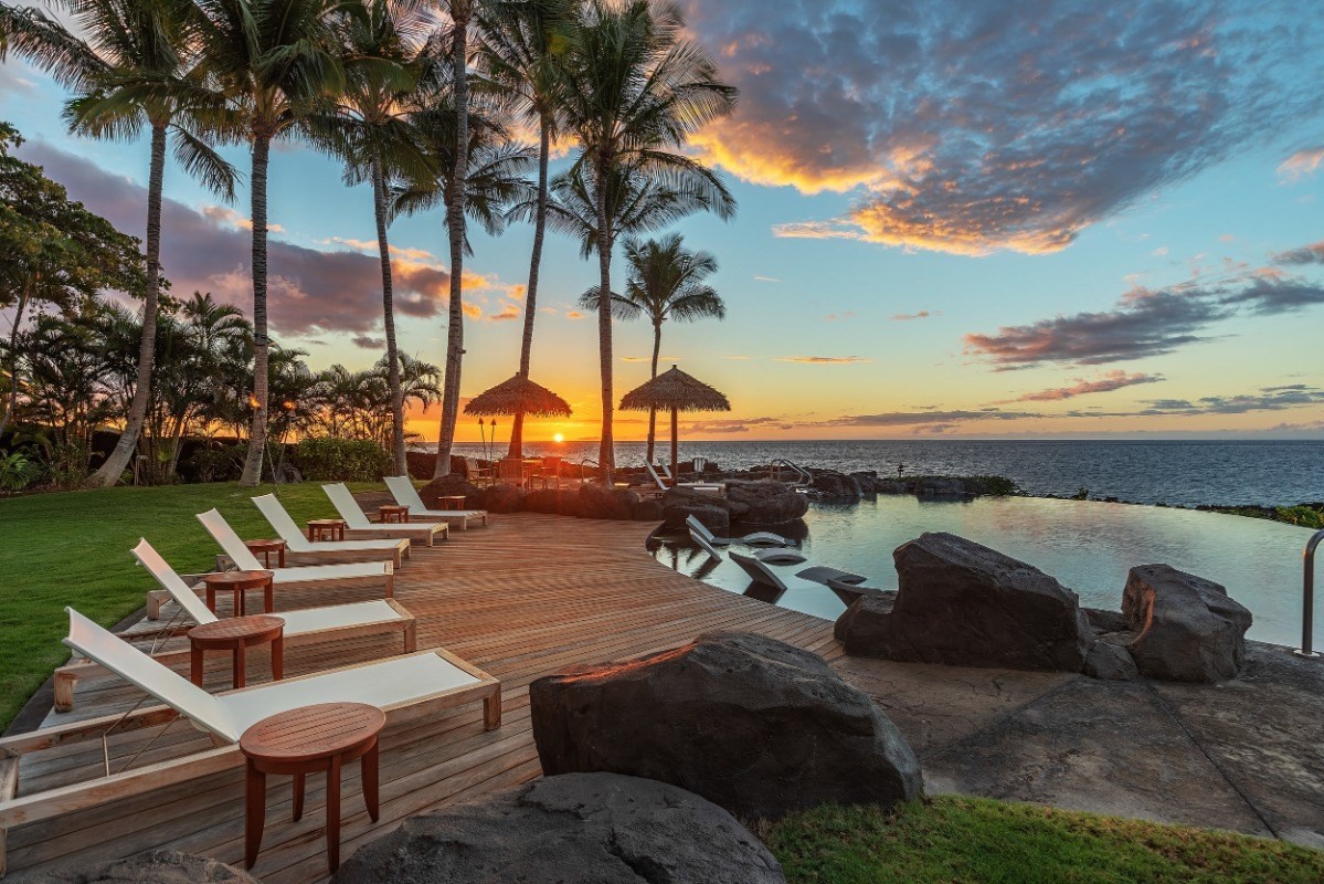 PiH: "One Ocean Ohana"  find luxury next to ocean