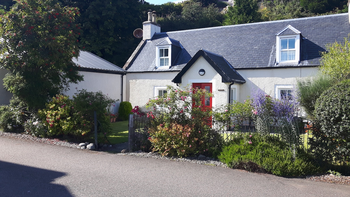 Fuchsia Cottage Fortrose