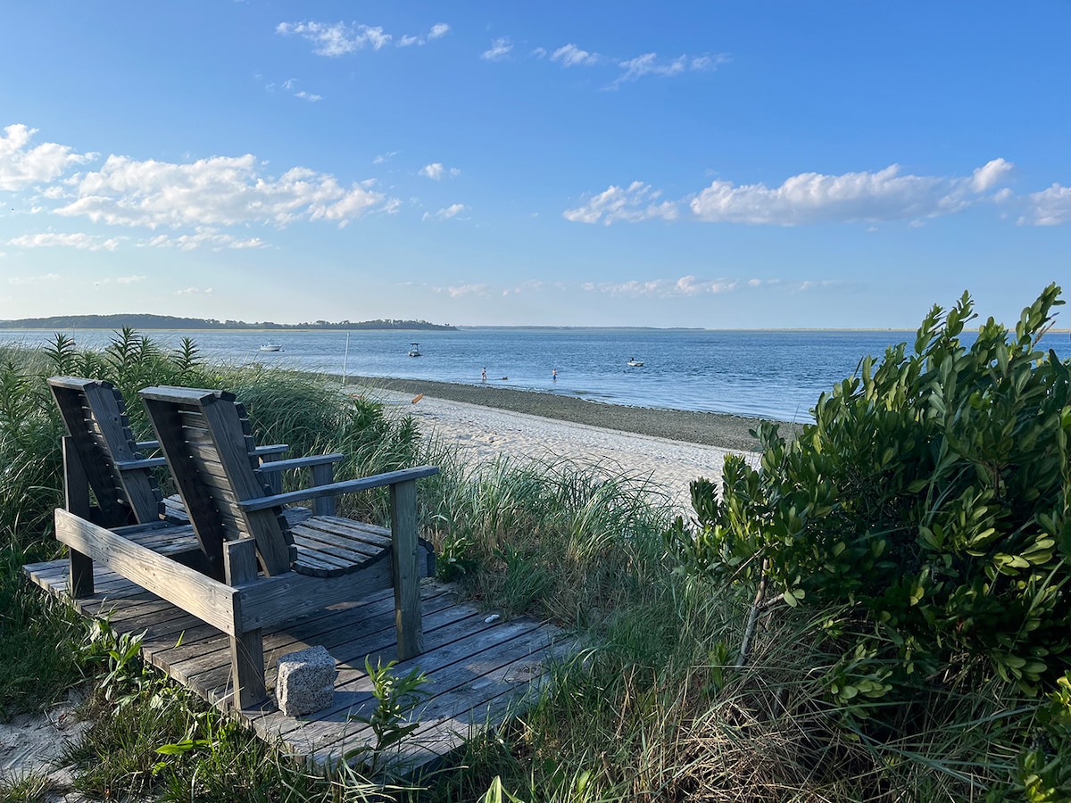 Forever views & steps to beach!