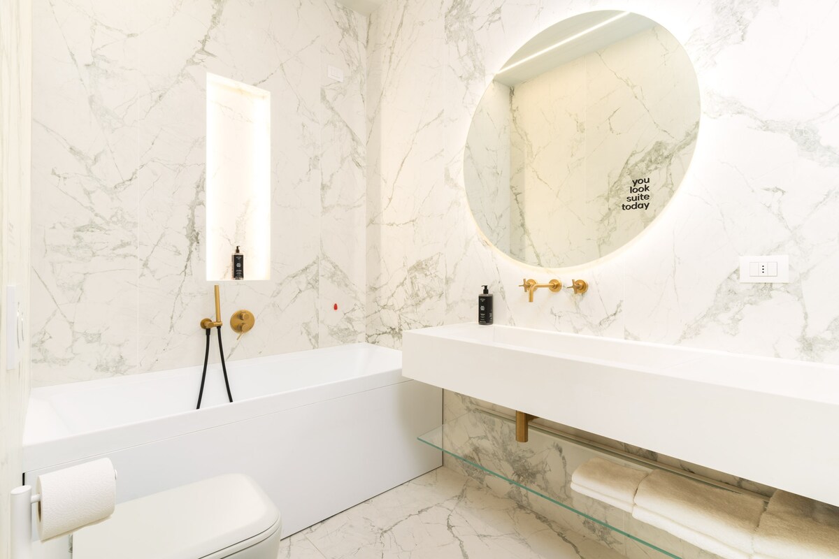 Lecce Palazzo BN |2-Bedroom Comfort Apartment (7+)