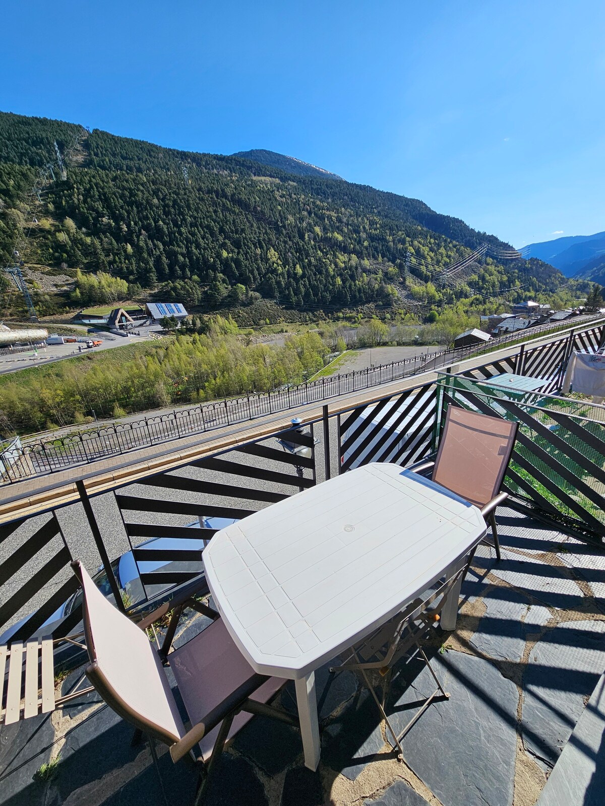 Renovated apartment,32sqm, views to the mountains