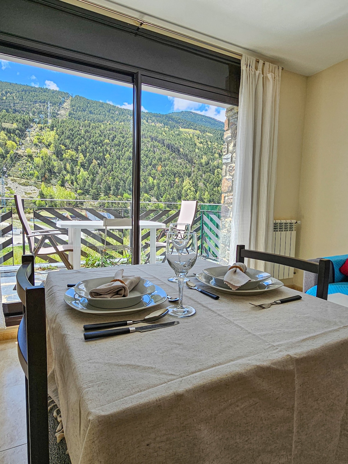 Renovated apartment,32sqm, views to the mountains