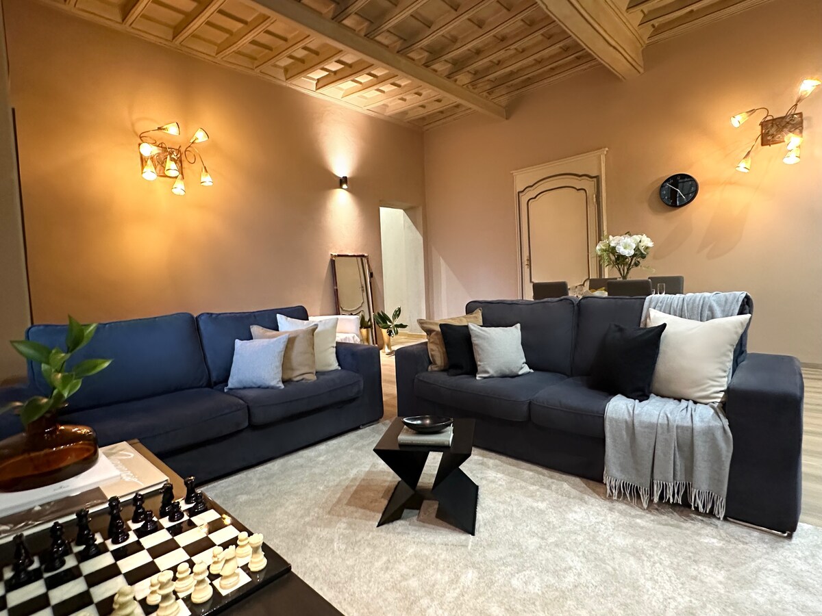 180 m² Grand Suite - Piazza Castello