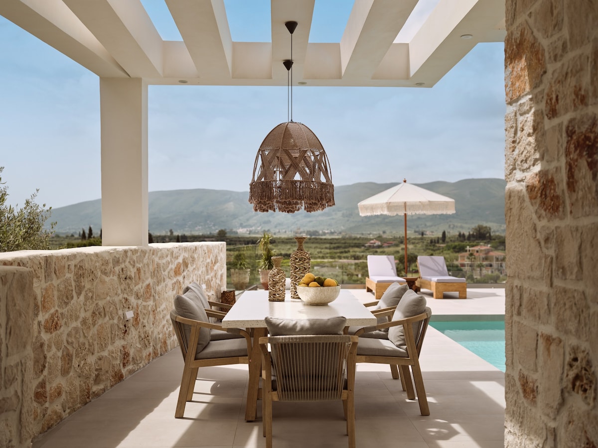 Armela Villa, with Pool & Captivating Views