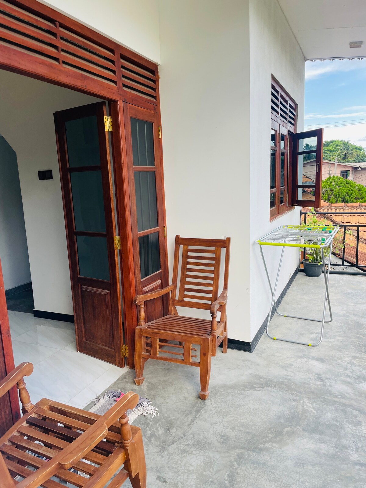 Weligama beach home with parking