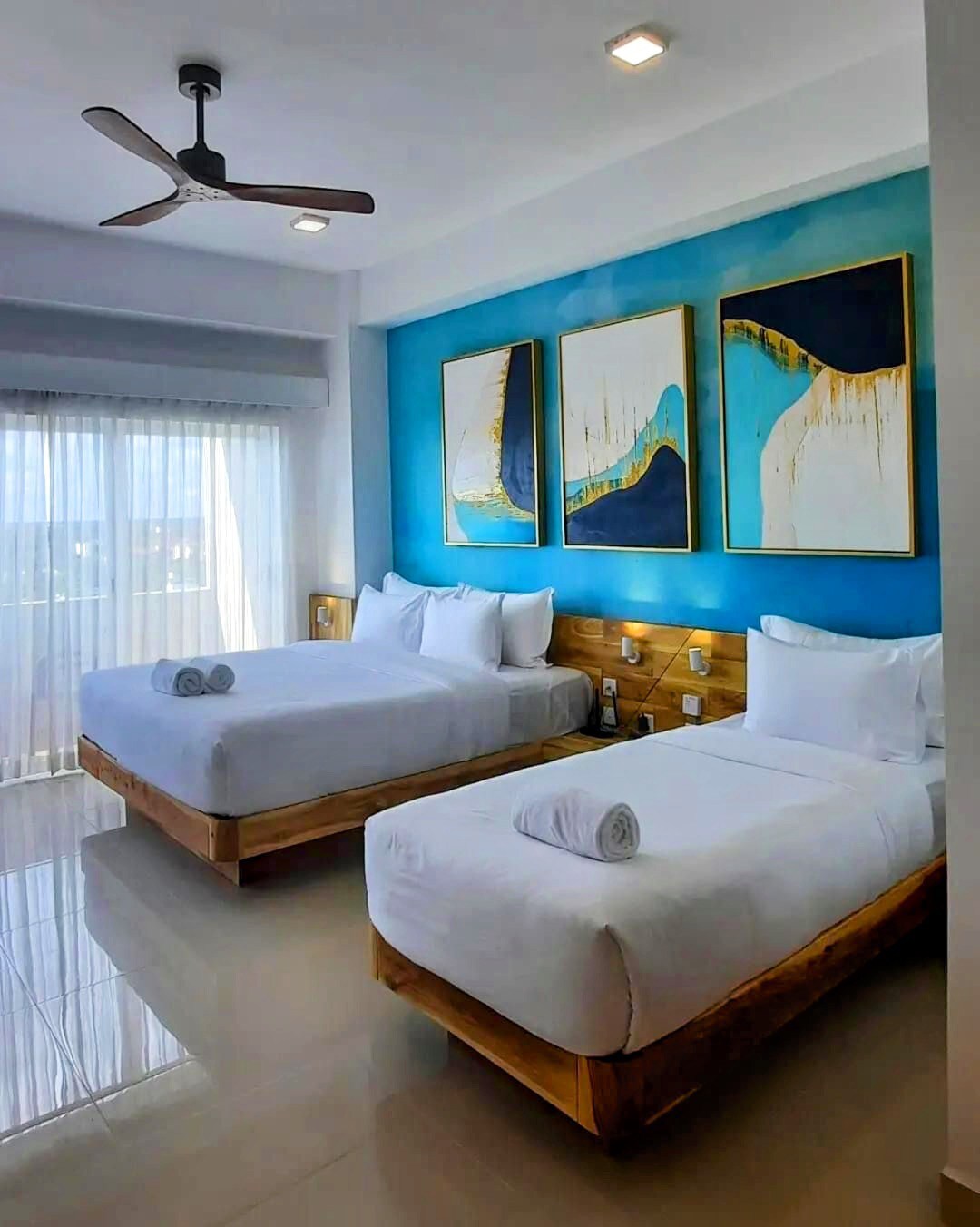 Negombo Seascape Luxury Studio by SerendibVacation