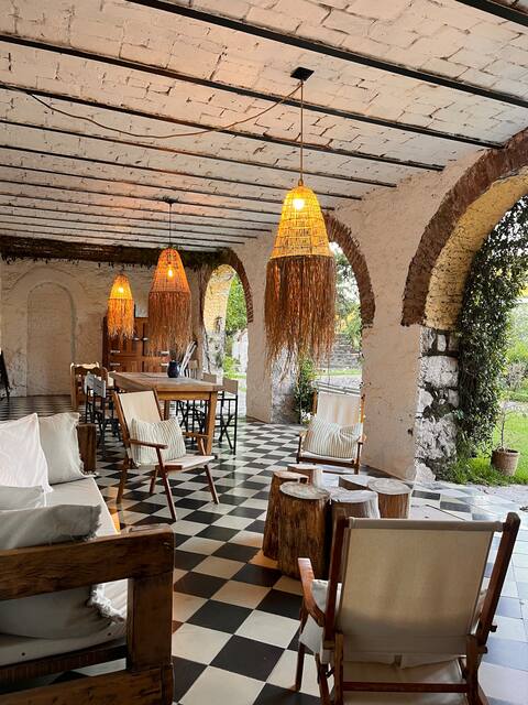 La Fonda, casita