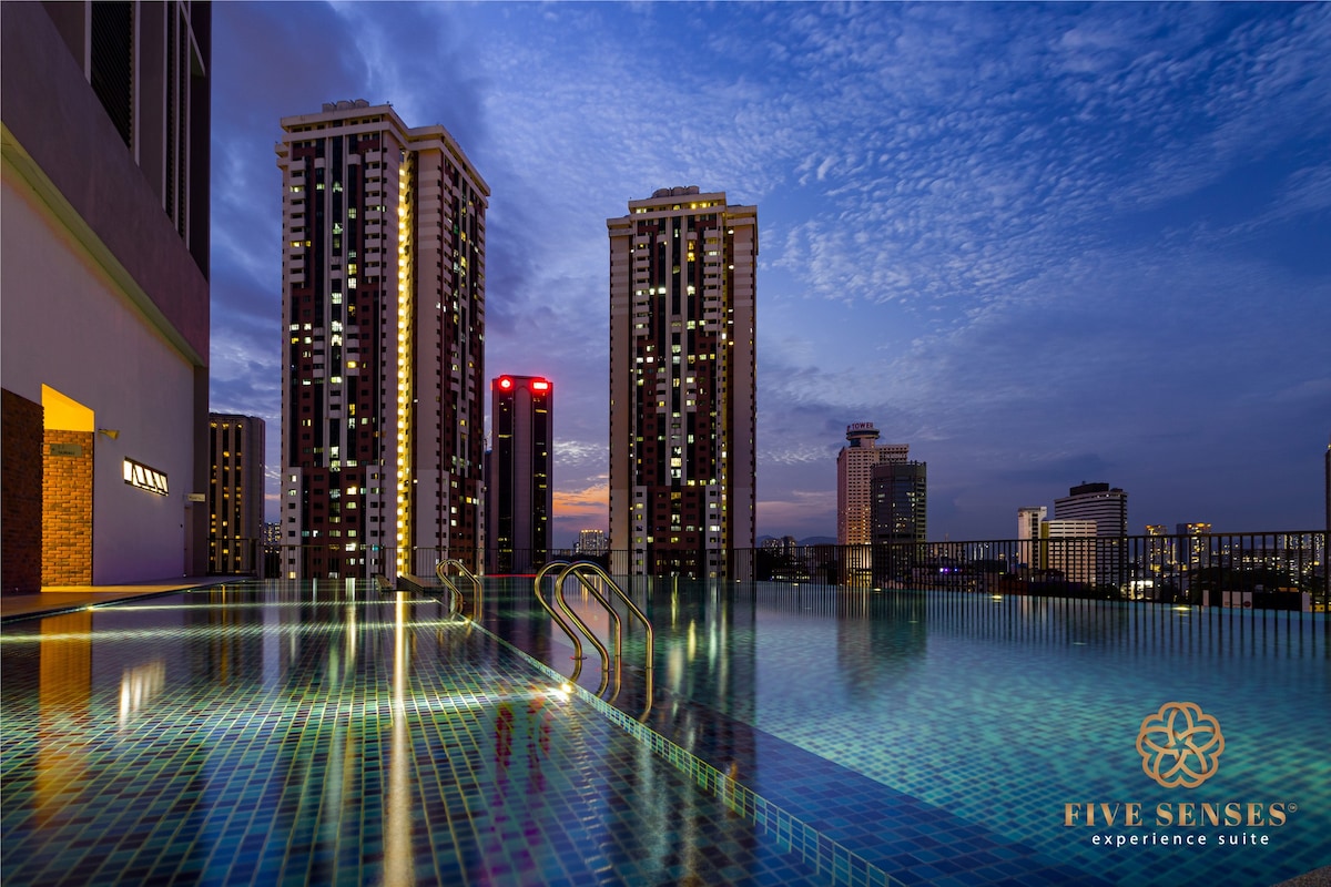 带迷人泳池的高级单间公寓|双威布特拉（ Sunway Putra ）