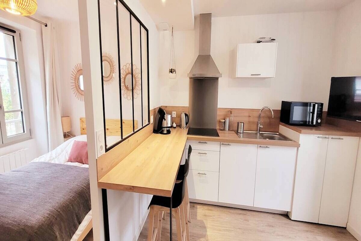 Stylish studio in Vannes Center!