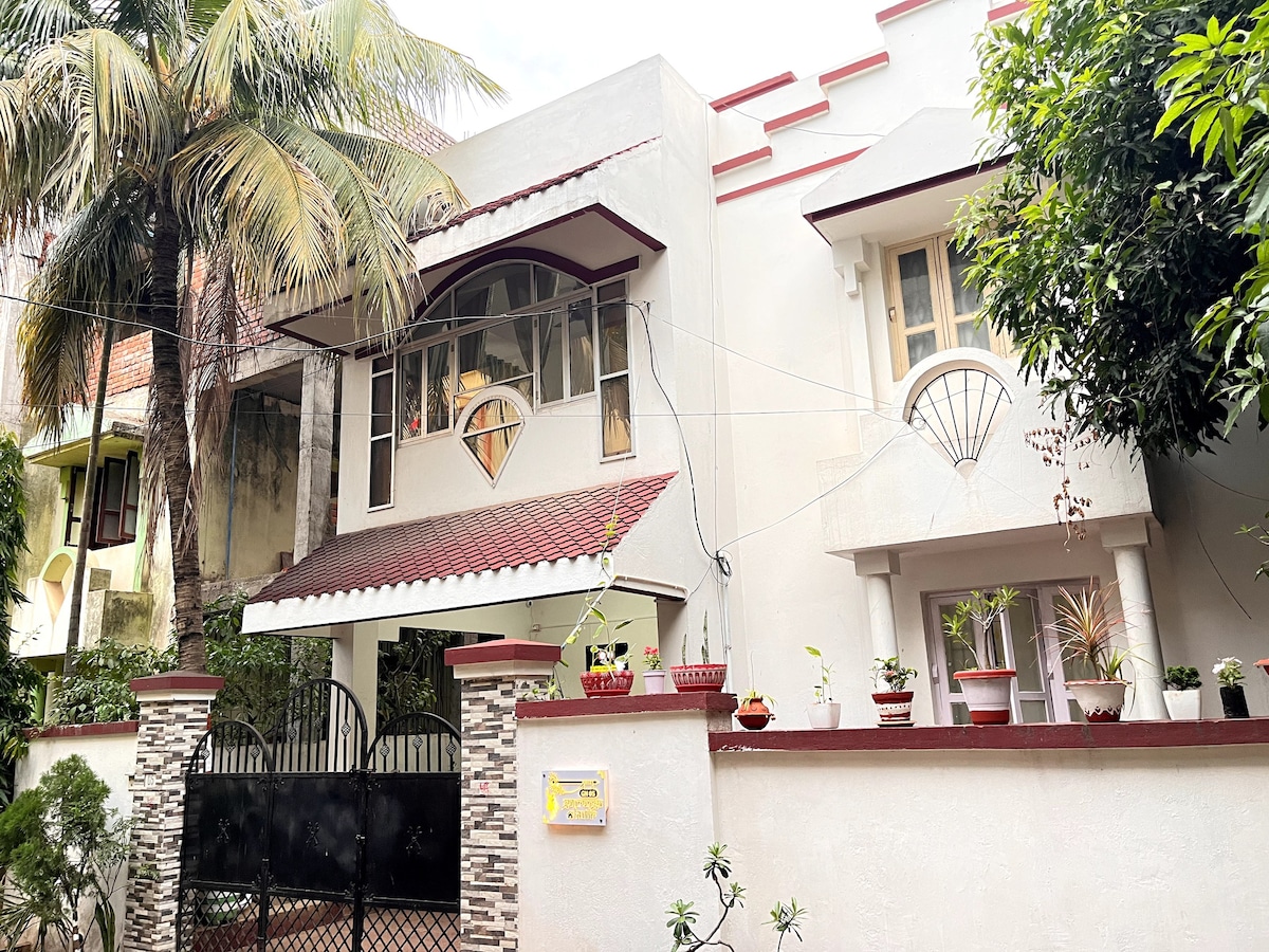 Gauranga Kutir: a Spiritual Villa Retreat