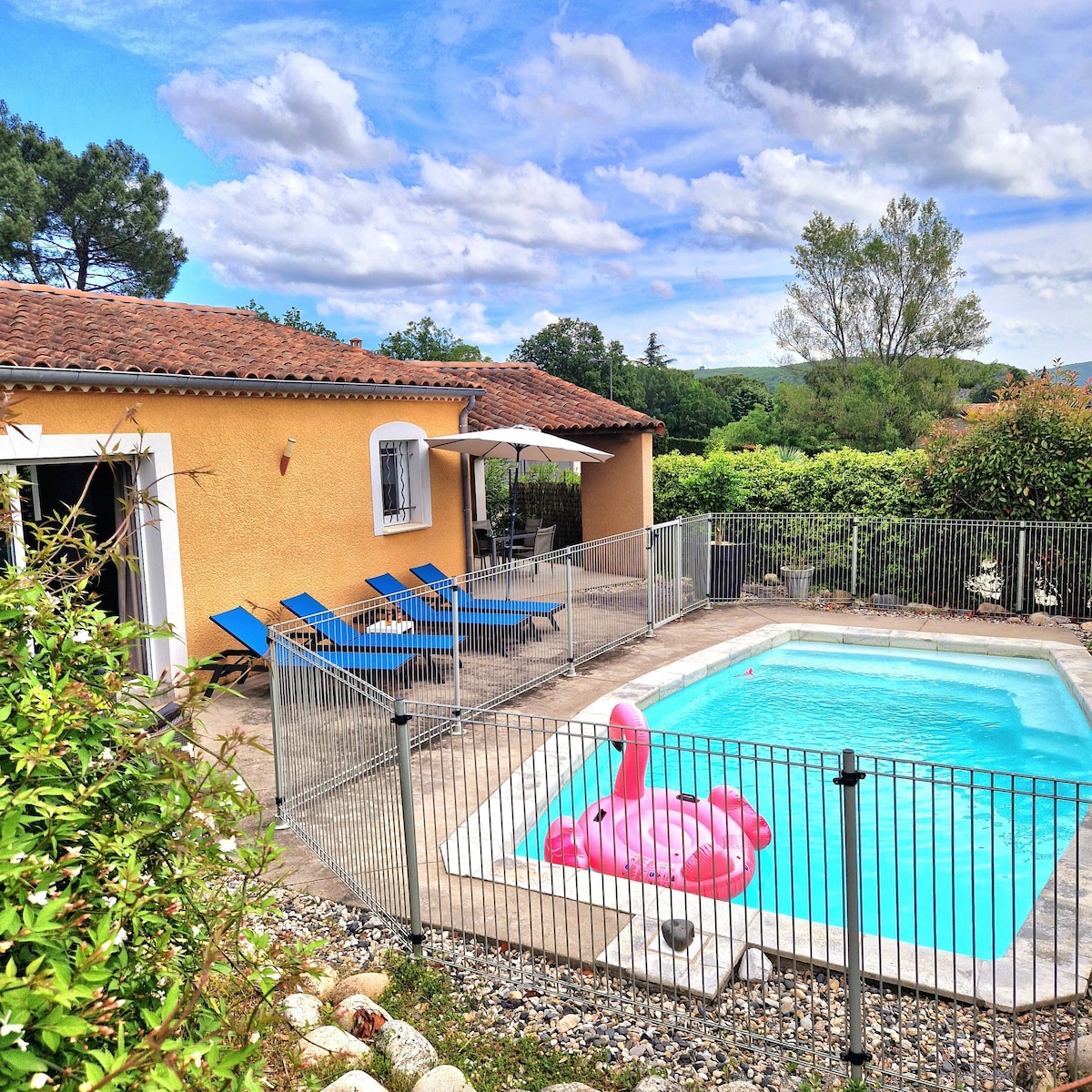 Villa 4 personnes avec piscine privée