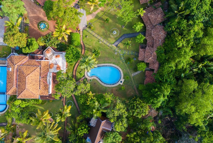River View Villas - Double room in Villa Araliya