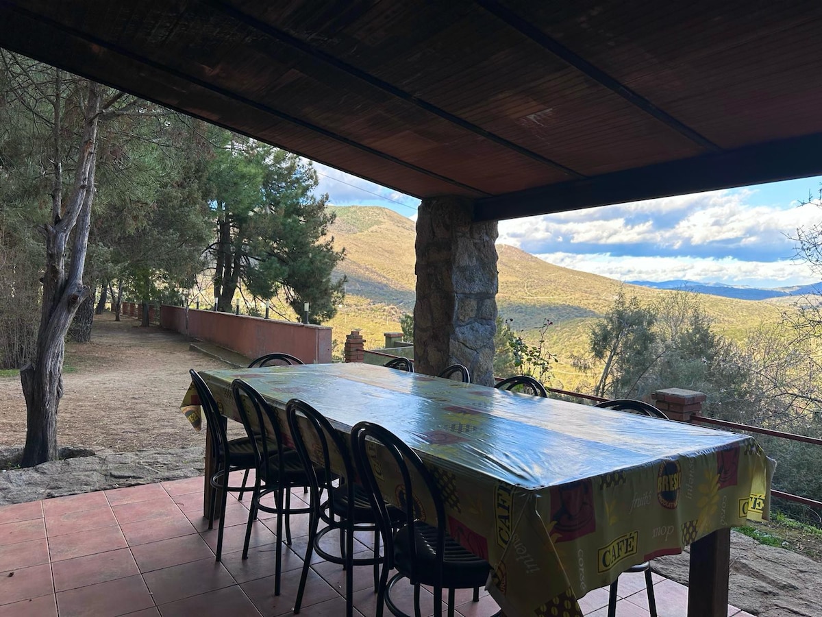 Finca rustica con piscina, barbacoa y terraza