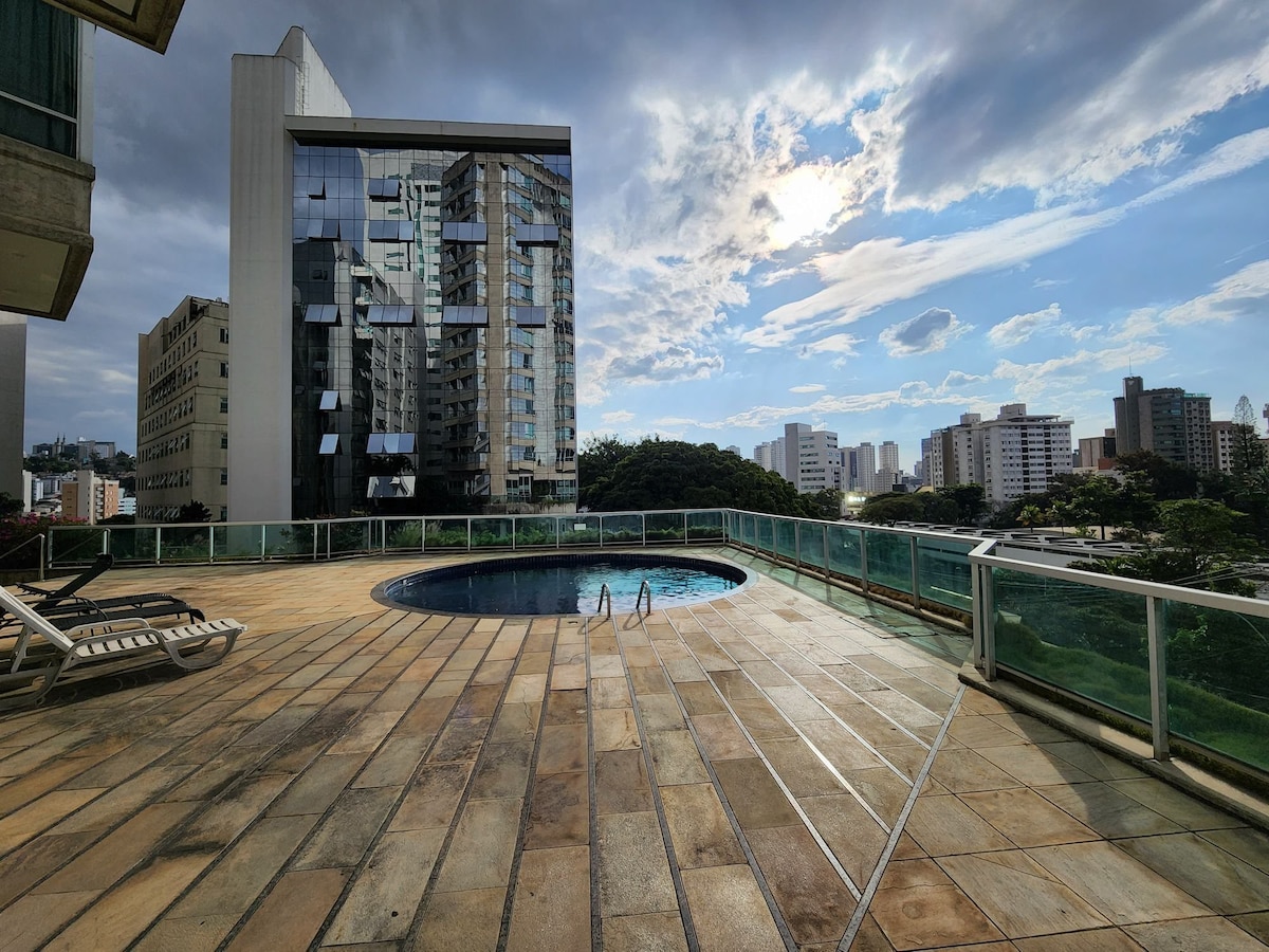 Apart-hotel em Local Nobre com Garagem!