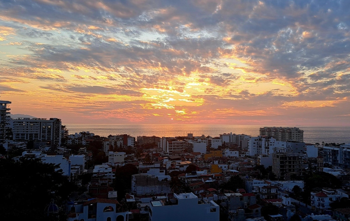 Habitación Privada con Vistas en la Zona Romántica