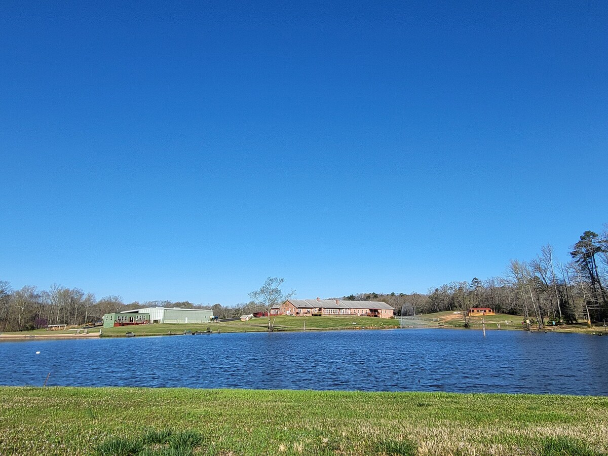 Eclipse Studio Style at Fox Lake Estate