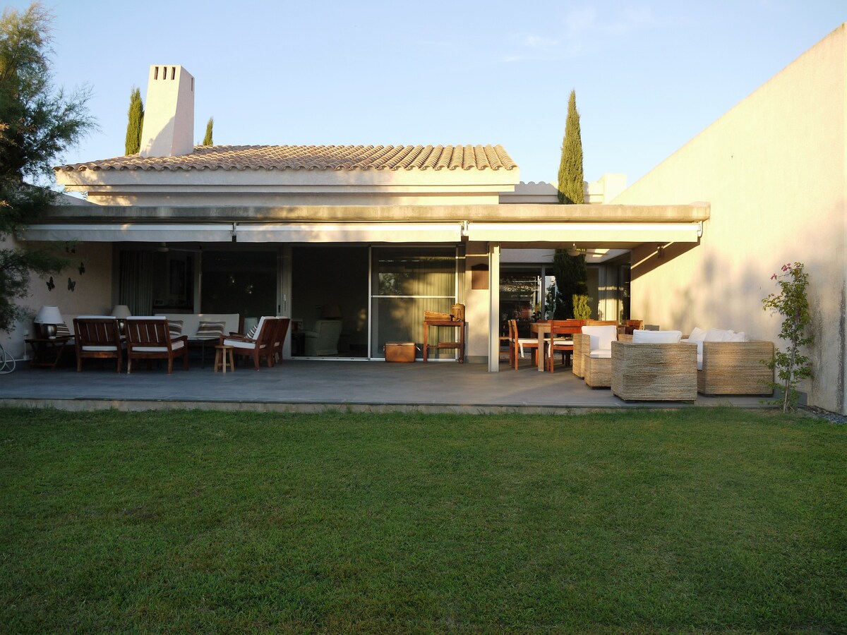 Luxory Villa in a Golf surroundings